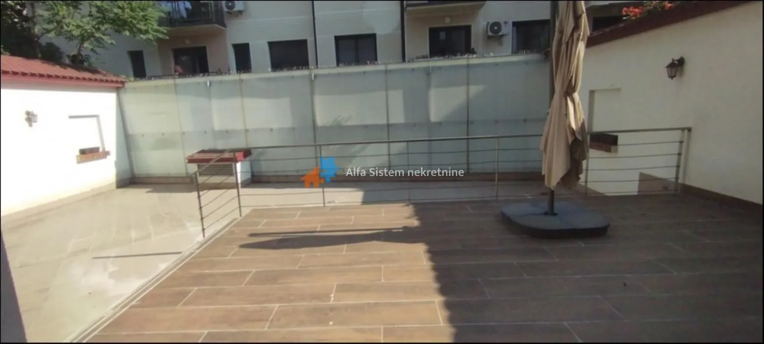 Rent, three bedroom apartment, 110m², Vračar Hram, Vračar Sve Podlokacije