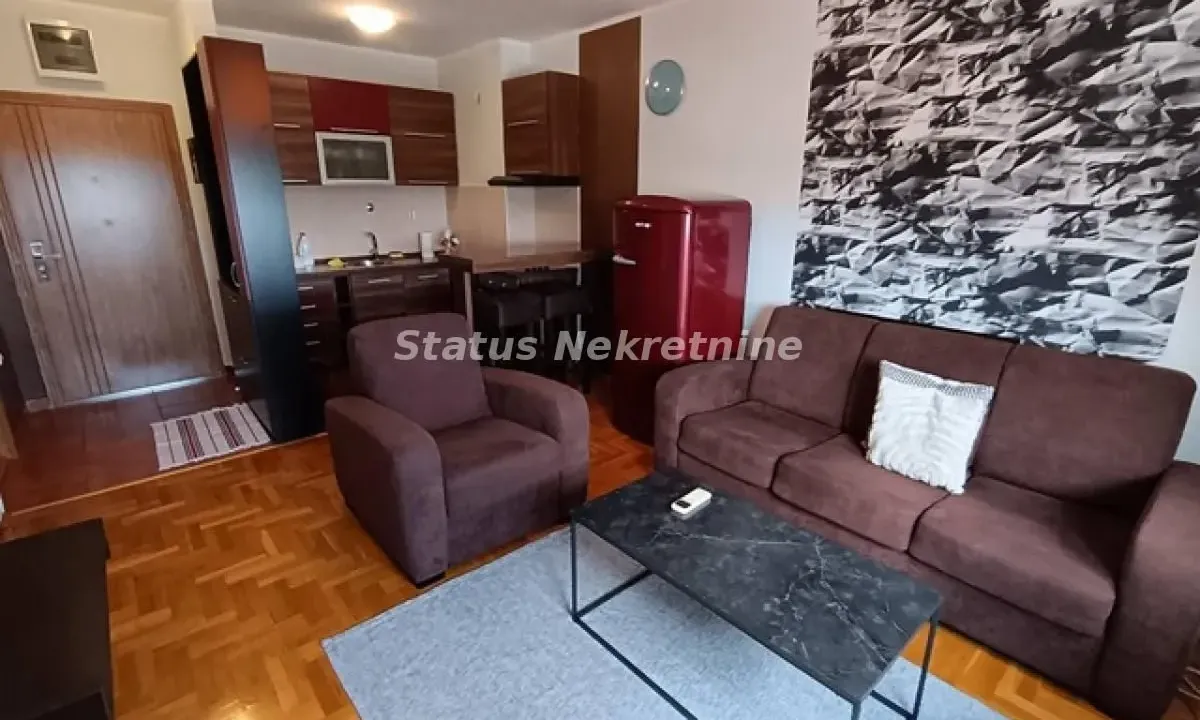 Rent, one bedroom apartment, 35m², Bulevar Evrope, Novi Sad Sve Podlokacije