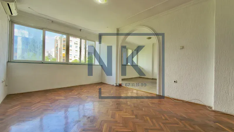 Sale, two bedroom apartment, 71m², Pejton, Podgorica