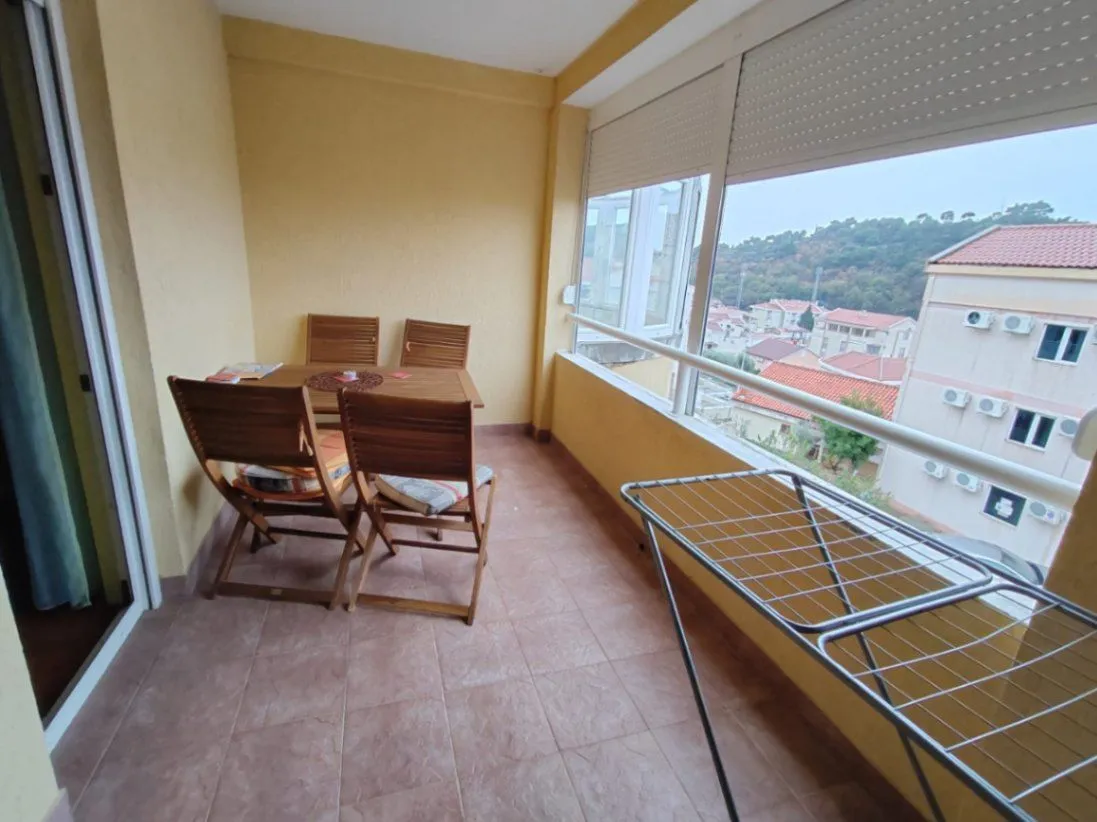 Sale, one bedroom apartment, 52m², Petrovac, Budva