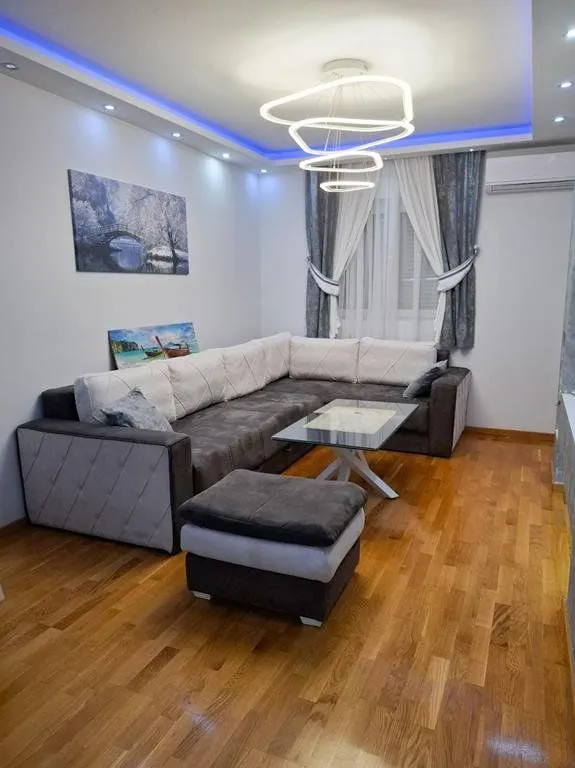Izdavanje, jednosoban stan, 44m², Zagorič, Podgorica