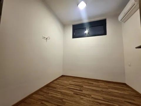 Prodaja, dvosoban stan, 49m², Tološka šuma, Podgorica - image 6