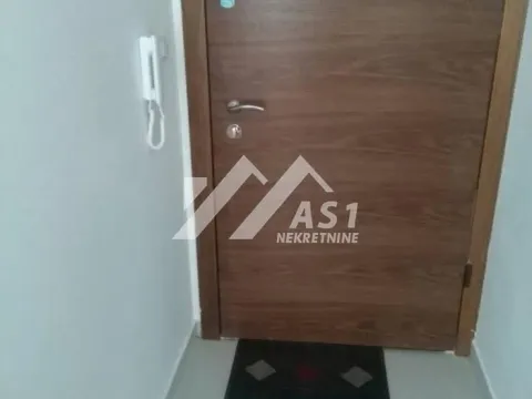 Izdavanje, jednosoban stan, 35m², Rotkvarija, Novi Sad Sve Podlokacije - image 7