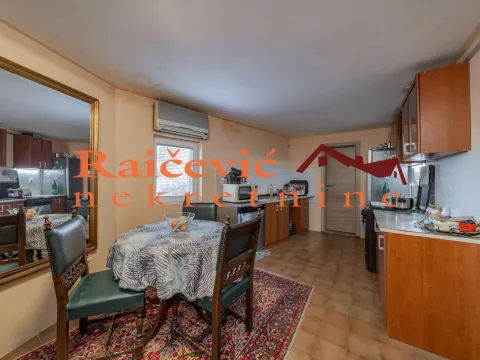 Prodaja, kuća, 199m², Krupanj, Srbija - image 19