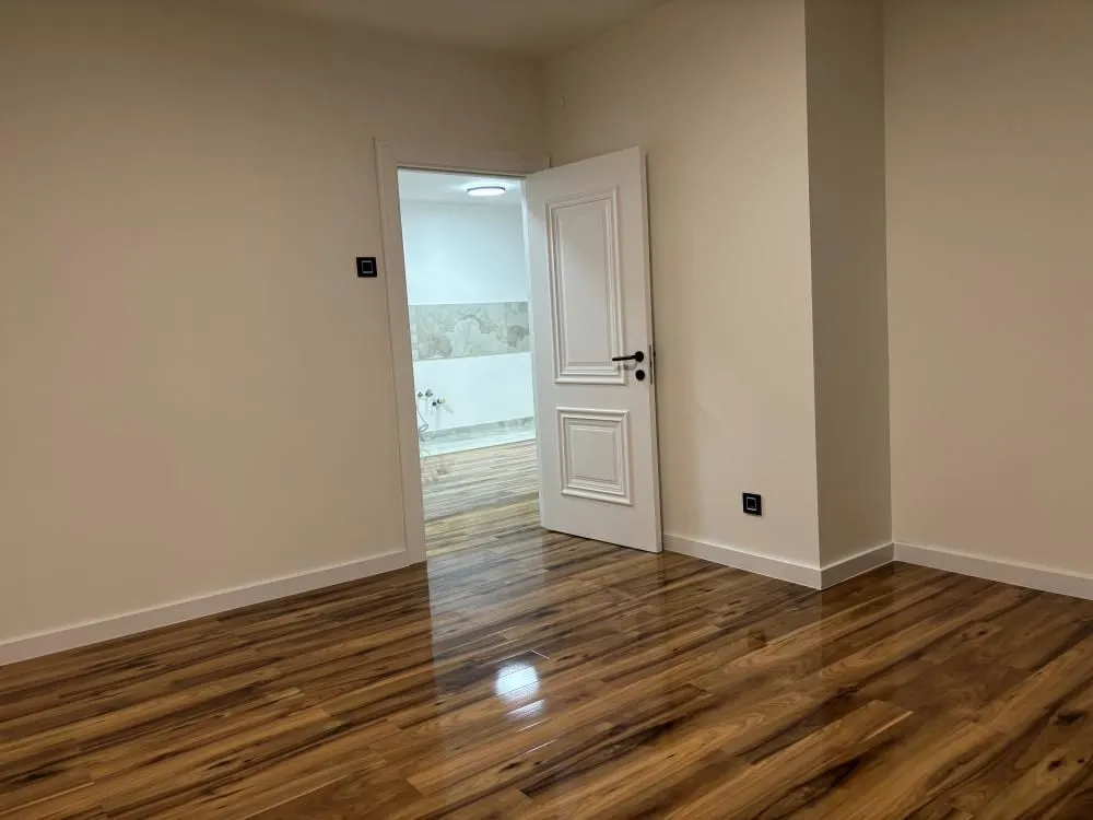 Sale, three bedroom apartment, 75m², Južni Bulevar, Vračar Sve Podlokacije