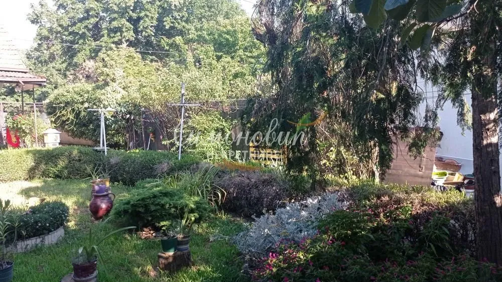 Prodaja, kuća, 187m², Zemun Cara Dušana, Zemun Sve Podlokacije
