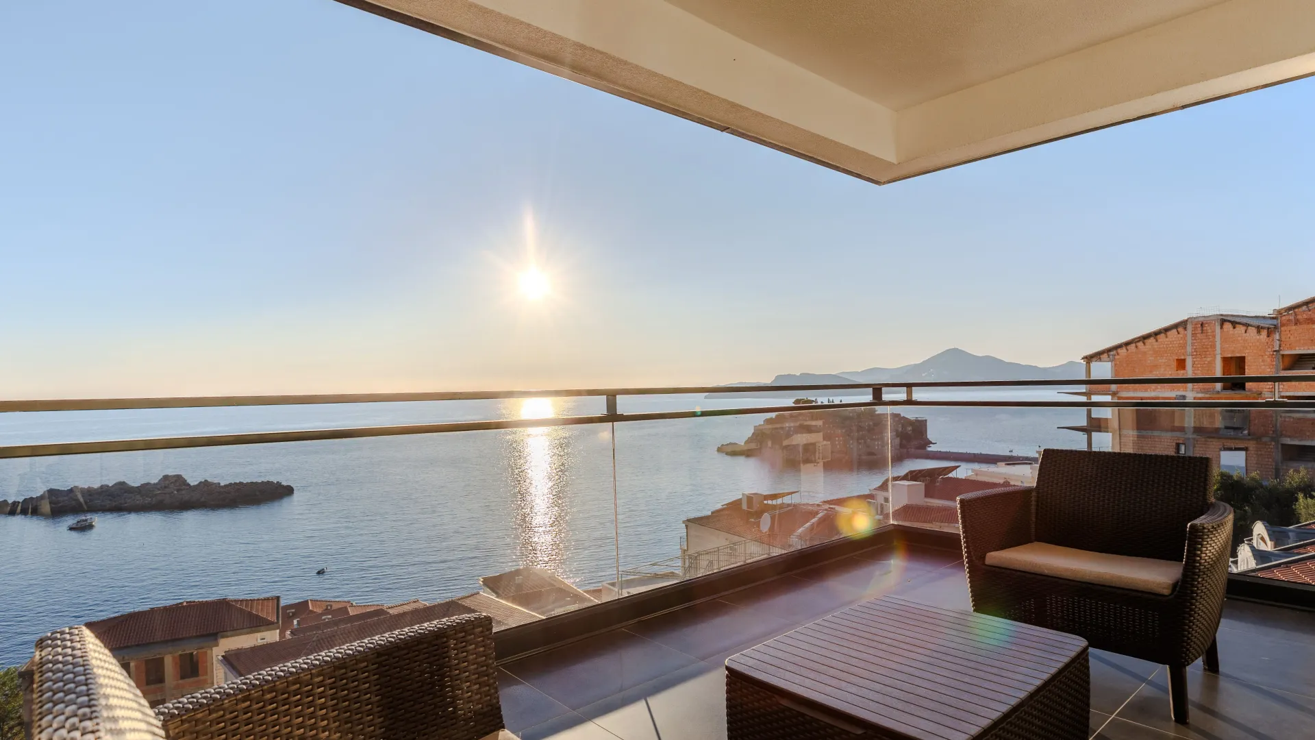 Prodaja, dvosoban stan, 162m², Sveti Stefan, Budva