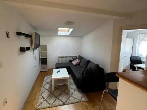 Stan in Mirijevo 1