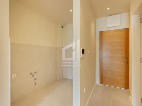 Prodaja, stan, 50m², Dobrota, Kotor - image 4