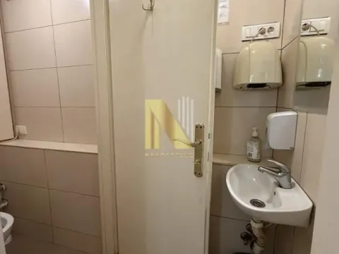 Izdavanje, poslovni prostor, 90m², Novo naselje, Novi Sad - image 8