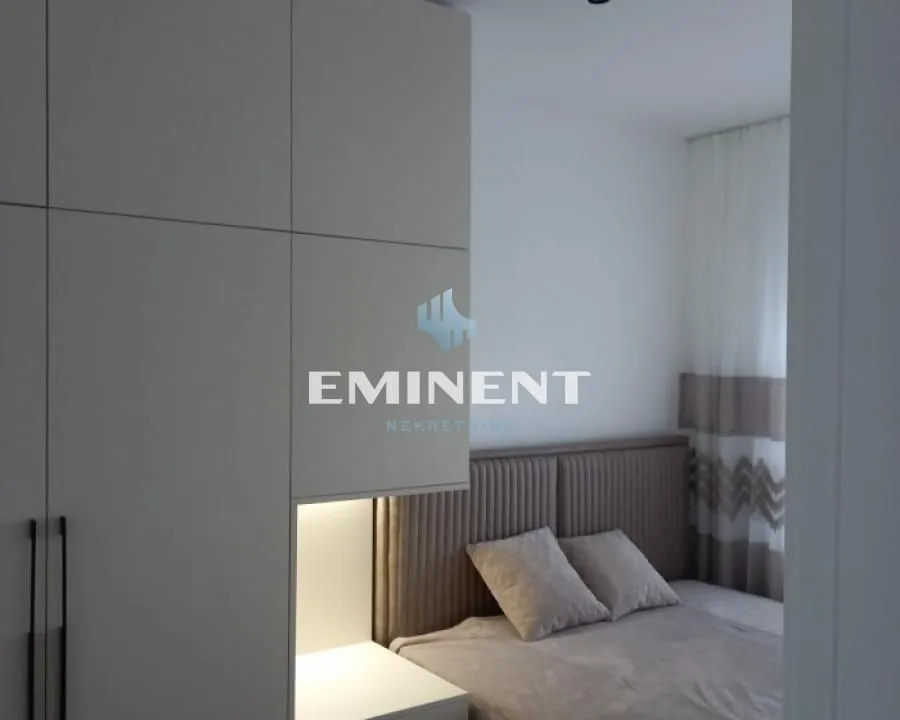 Rent, two bedroom apartment, 42m², Zemun Gornji Grad, Zemun Sve Podlokacije