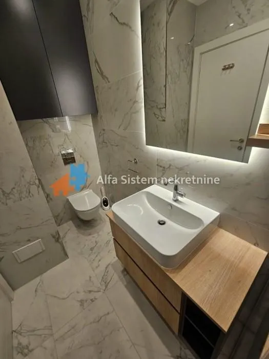 Rent, one bedroom apartment, 40m², Novi Beograd Blok 65, Novi Beograd Sve Podlokacije