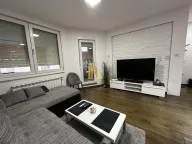 Izdavanje, dvosoban stan, 40m², Bulevar Evrope, Novi Sad Sve Podlokacije - image 4