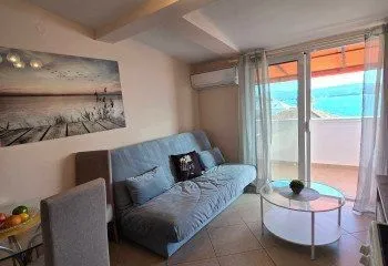 Izdavanje, jednosoban stan, 44m², Tivat, Crna Gora - image 3