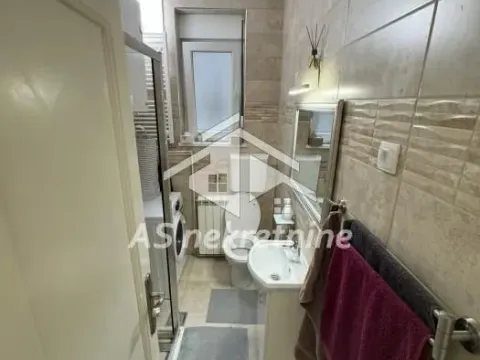 Izdavanje, dvosoban stan, 52m², Stari Grad, Beograd - image 15