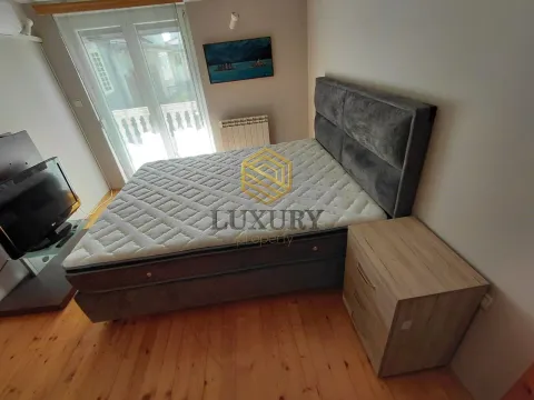 Izdavanje, trosoban stan, 130m², Zabjelo, Podgorica - image 11