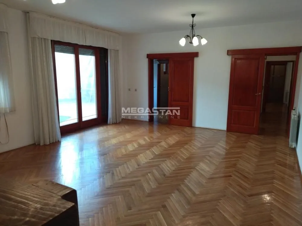 Izdavanje, kuća, 542m², Bulbulder, Zvezdara Sve Podlokacije