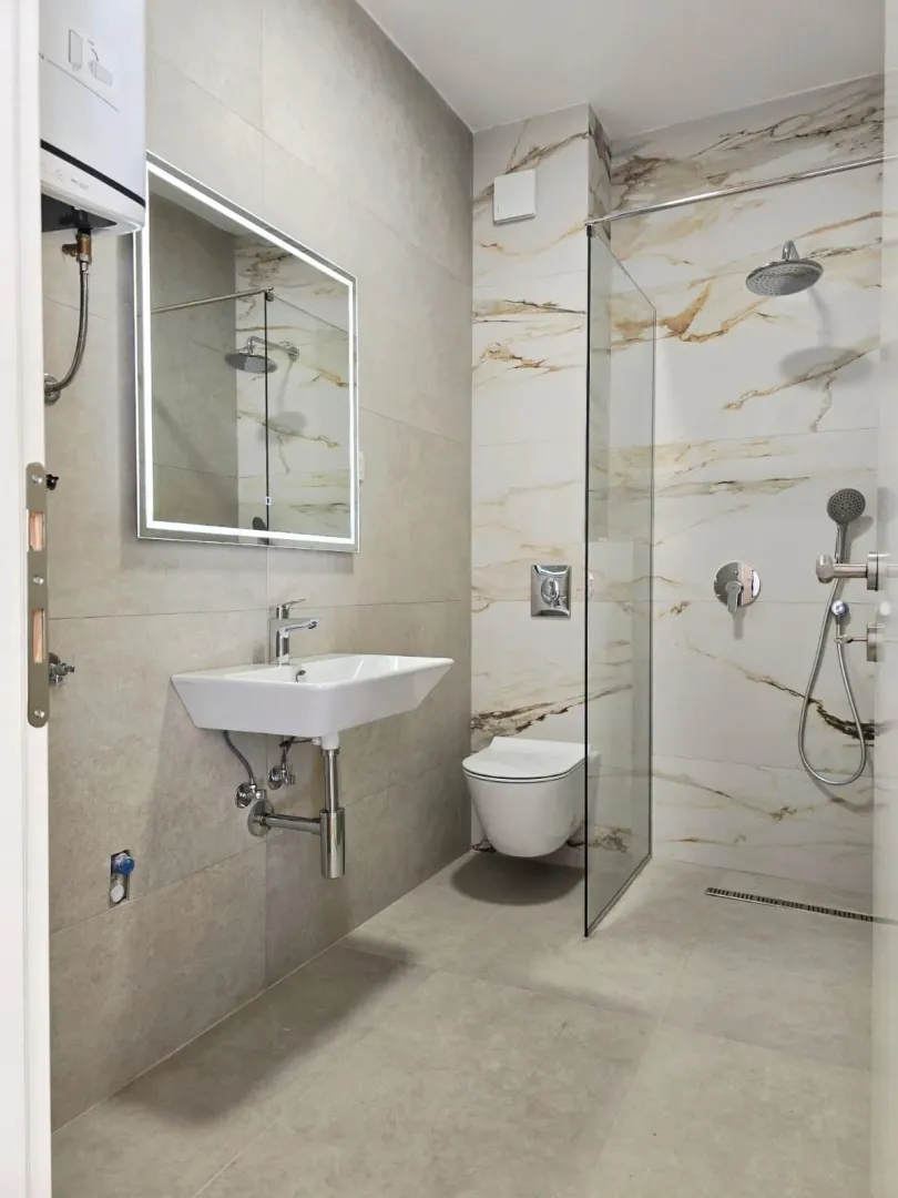Sale, two bedroom apartment, 65m², Centar, Budva