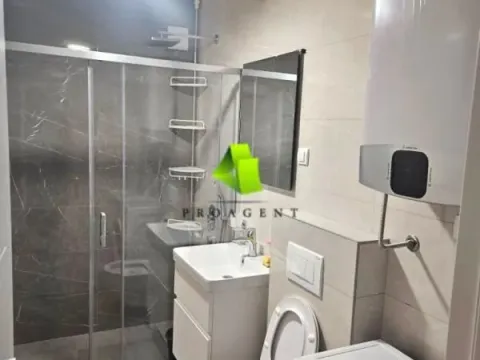 Izdavanje, trosoban stan, 73m², Medijana, Niš - image 9