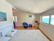 Sale, three bedroom apartment, 70m², Sveti Stefan, Budva - image 4
