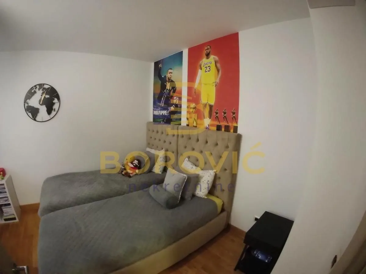 Prodaja, četvorosoban stan, 103m², Voždovac Sve Podlokacije, Beograd
