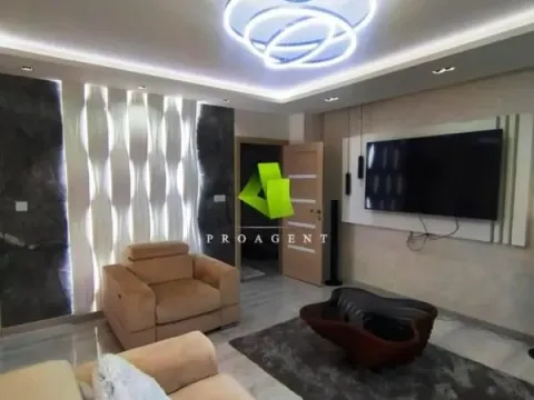 Izdavanje, četvorosoban stan, 84m², Medijana, Niš