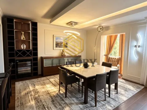 Rent, three bedroom apartment, 215m², Centar, Podgorica - image 8