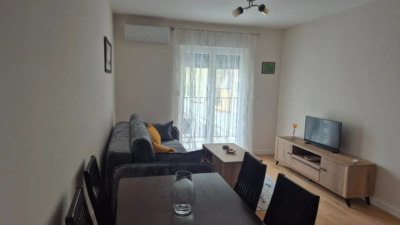 Izdavanje, jednosoban stan, 39m², Zabjelo, Podgorica
