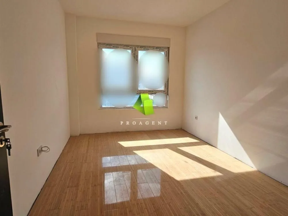Prodaja, dvosoban stan, 70m², Pantelej, Niš