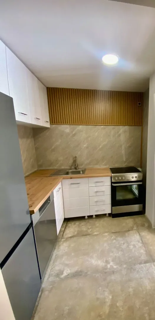 Izdavanje, dvosoban stan, 55m², Marići, Tivat