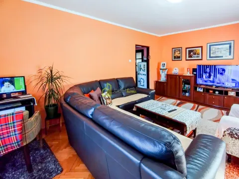 Prodaja, dvosoban stan, 96m², Kotor, Crna Gora - image 9