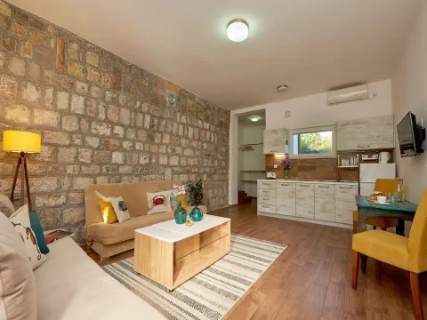 Prodaja, kuća, 75m², Buljarica, Budva - image 6