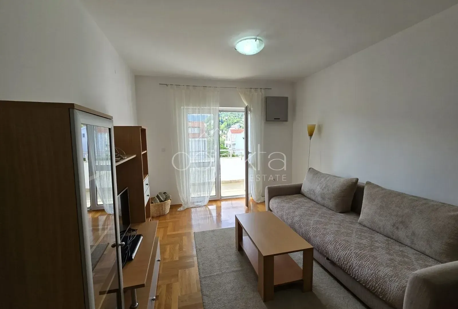 Rent, apartment, 50m², Tivat, Crna Gora