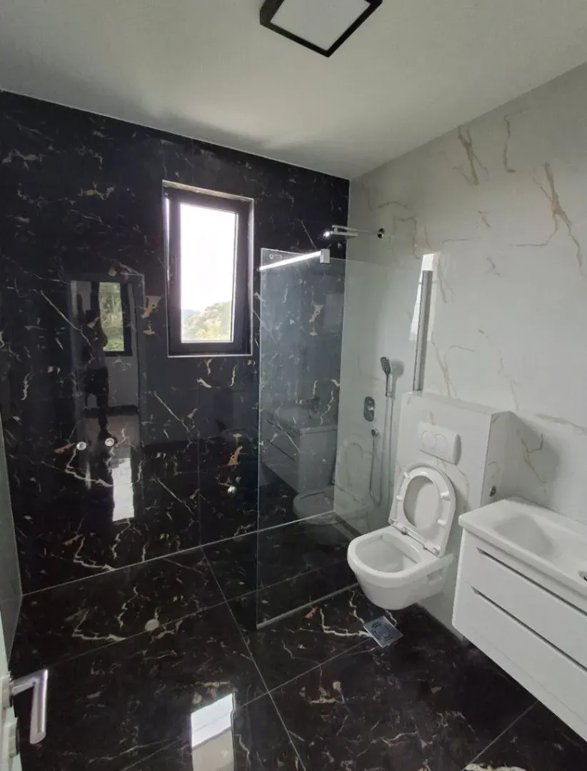 Sale, house, 180m², Markovići, Budva