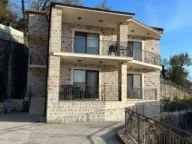 Rent, house, 140m², Nalježići, Kotor - image 9
