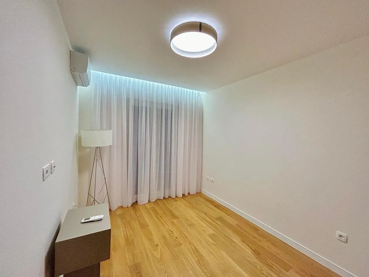 Rent, two bedroom apartment, 108m², Central Point, Podgorica