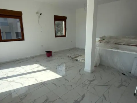 Sale, one bedroom apartment, 84m², Pržno, Budva - image 11