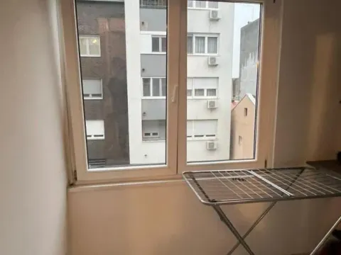 Izdavanje, jednosoban stan, 39m², Centar, Novi Sad - image 12