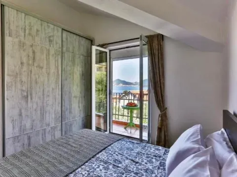 Prodaja, trosoban stan, 105m², Sveti Stefan, Budva - image 10