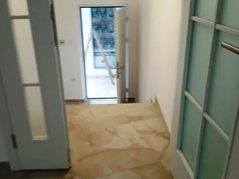 Prodaja, trosoban stan, 107m², Medijana, Niš - image 10