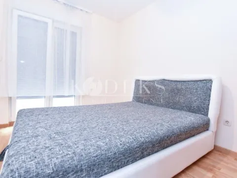 Izdavanje, jednosoban stan, 39m², City Kej, Podgorica - image 13