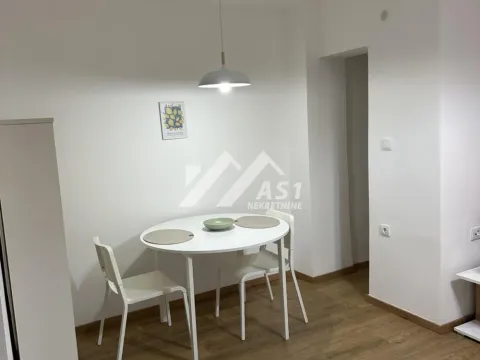 Izdavanje, stan, 31m², Centar, Novi Sad - image 3