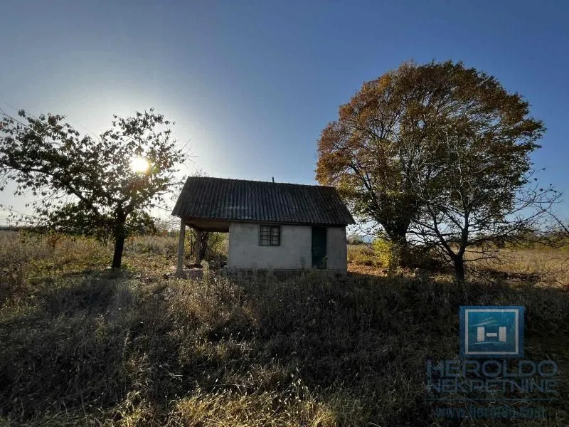 Prodaja, kuća, 20m², Lozovik, Jagodina