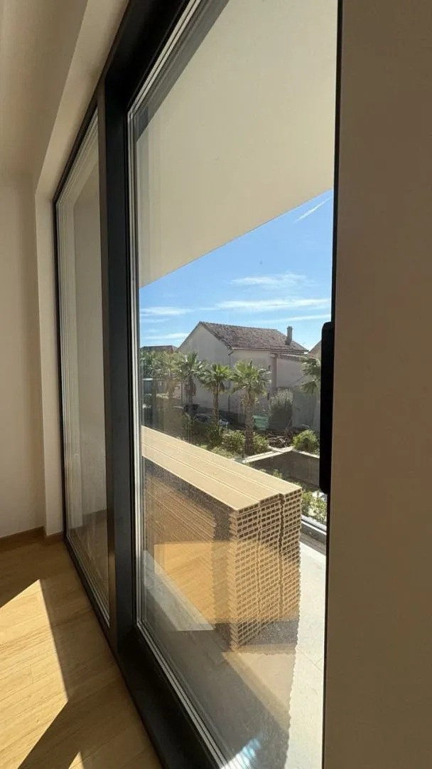 Sale, two bedroom apartment, 6177m², Tivat, Crna Gora