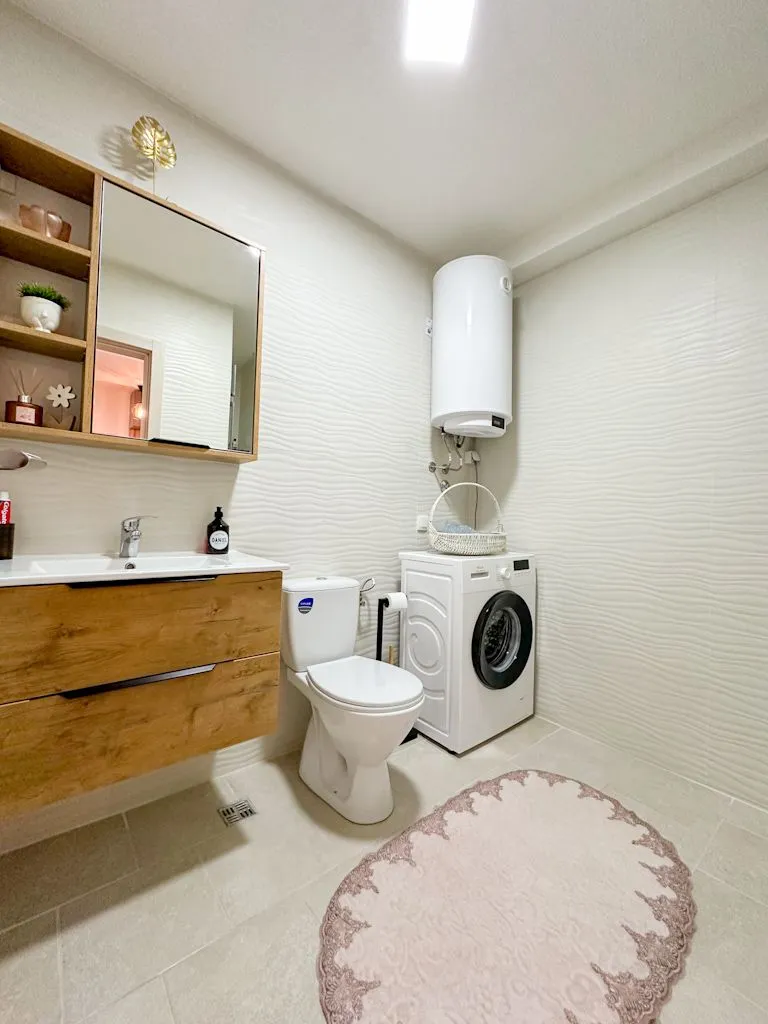 Izdavanje, dvosoban stan, 60m², Stari Aerodrom, Podgorica