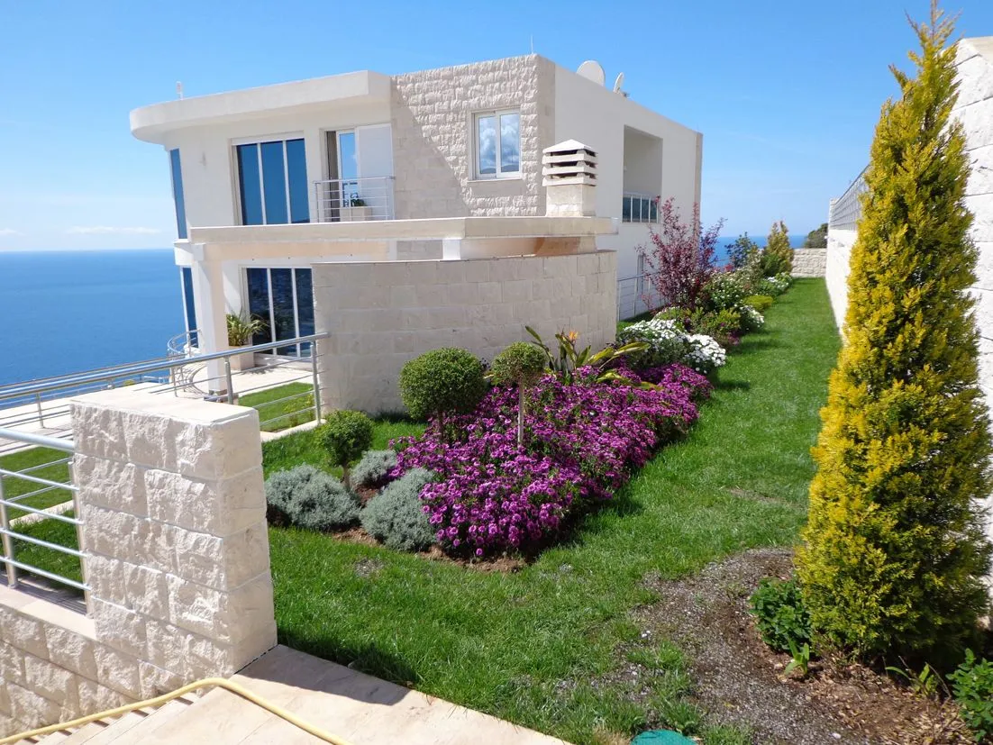 Sale, house, 400m², Dobra Voda, Bar