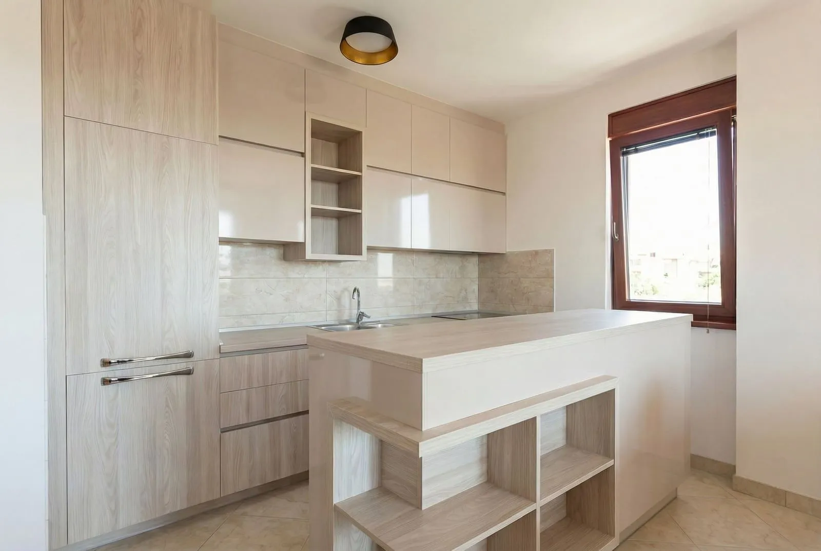 Sale, three bedroom apartment, 120m², Bečići, Budva