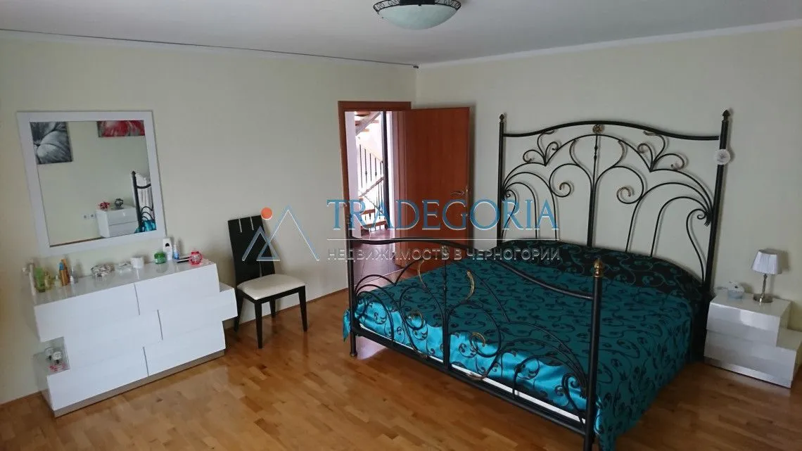 Prodaja, kuća, 330m², Utjeha, Ulcinj