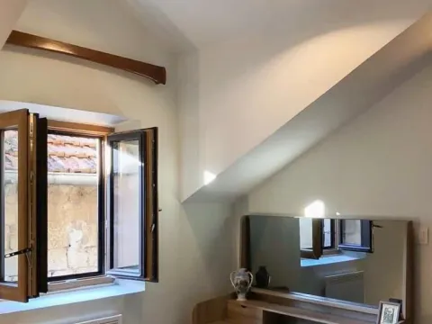 Sale, two bedroom apartment, 50m², Grad, Kotor - image 8