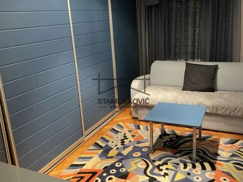 Izdavanje, dvosoban stan, 79m², Bulevar Oslobodjenja, Novi Sad Sve Podlokacije - image 4